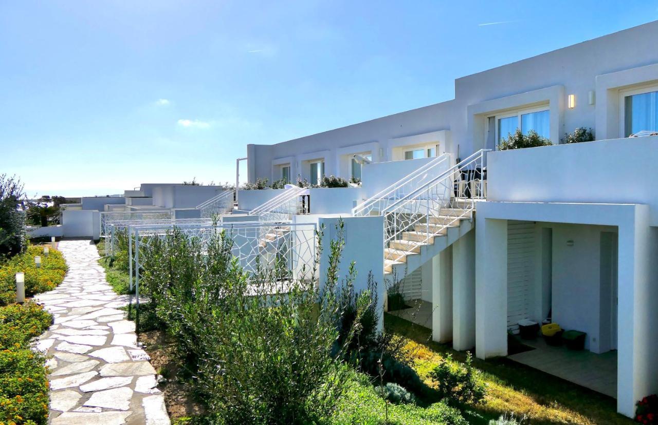 Resort Con Piscina A Soli 250 Mt Dalla Spiaggia La Pelosa Стинтино Екстериор снимка